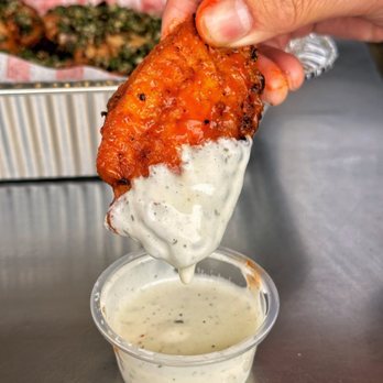 JD's Wingz & Thingz - Wing with Ranch (Instagram: foodwithbros) - Chicken Wings Near Me - Placentia, California