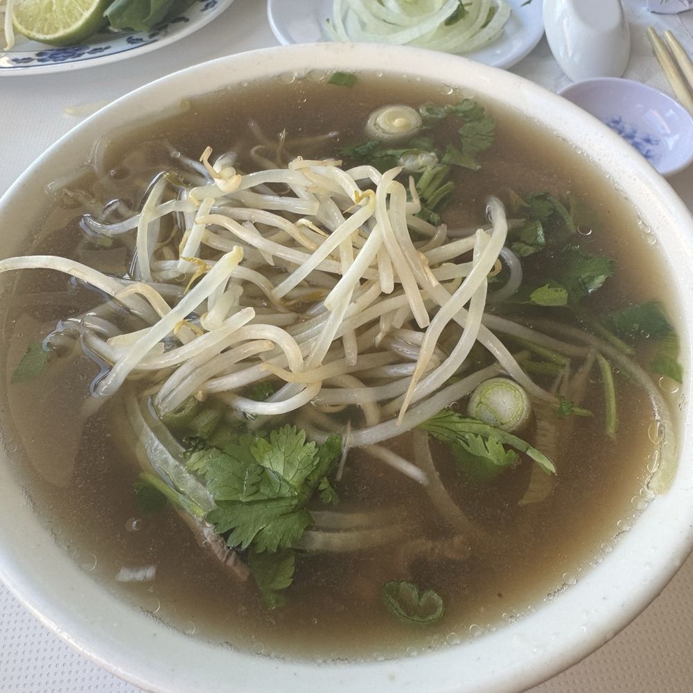 3. Phở Tái small size 3. Phở Tái small size