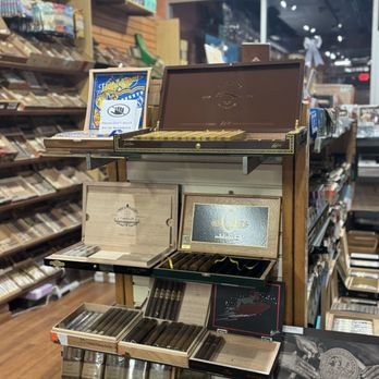 Mom's Cigar & Lounge - Humidor - Tobacco Shops Near Me - Hicksville, New York Mom's Cigar & Lounge - Humidor - Tobacco Shops Near Me - Hicksville, New York