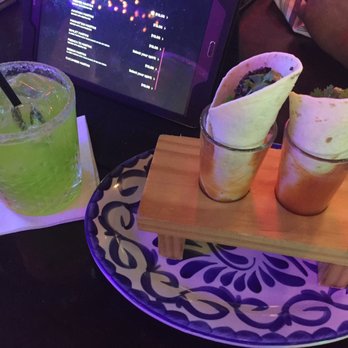 Tacology - Shrimp tacos and cocktails - Mexican Near Me - Miami, Florida