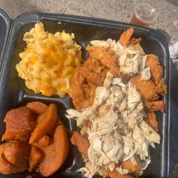Lulu's Express - Lump crab meat over fried shrimp. Yams and mac - Chicken Wings Near Me - Charlotte, North Carolina Lulu's Express - Lump crab meat over fried shrimp. Yams and mac - Chicken Wings Near Me - Charlotte, North Carolina