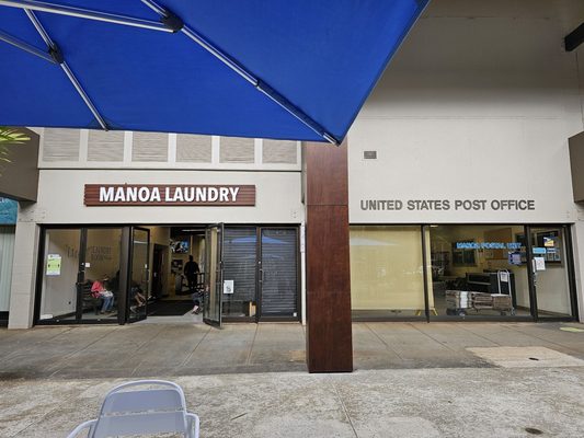Manoa Marketplace by null
