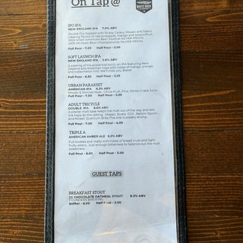 White Rock Alehouse & Brewery - Breweries Near Me - Dallas, Texas