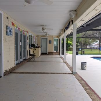 Best Coatings - a patio with a ceiling fan - Masonry/Concrete Near Me - Jacksonville, Florida Best Coatings - a patio with a ceiling fan - Masonry/Concrete Near Me - Jacksonville, Florida