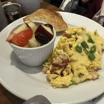 Mo'z Cafe - Salmon Scramble and Small side fruit - Breakfast & Brunch Near Me - San Francisco, California