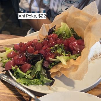 Lulu's Waikiki - Ahi Poke @ Lulu's Wakiki restaurant. Sunday, 7/27/2025 - Burgers Near Me - Honolulu, Hawaii
