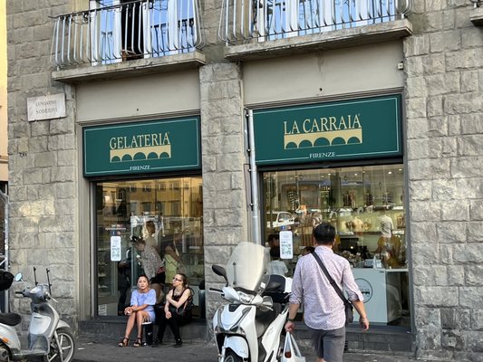 Gelateria La Carraia by null