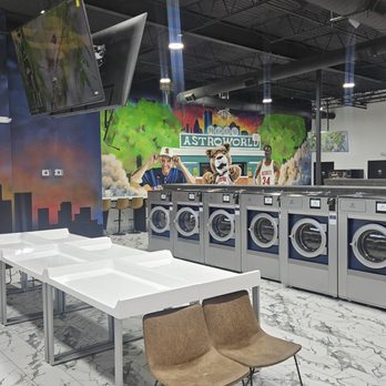 Clutch City Laundry - Laundromat Near Me - Houston, Texas
