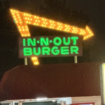 In-N-Out Burger - Burgers Near Me - Pasadena, California In-N-Out Burger - Burgers Near Me - Pasadena, California