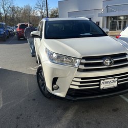Bill Gatton Acura - Toyota Highlander