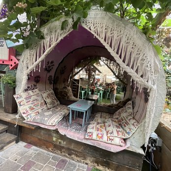 Paradise Park - Pizza Near Me - Chicago, Illinois