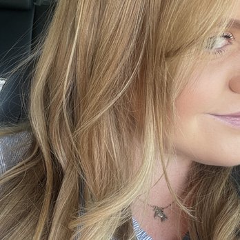 MK Willow & CO Salon - After baby highlights super natural and doesn't take away from my natural color at all - Hair Salons Near Me - Oklahoma City, Oklahoma MK Willow & CO Salon - After baby highlights super natural and doesn't take away from my natural color at all - Hair Salons Near Me - Oklahoma City, Oklahoma
