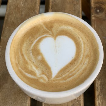 Blueys Kitchen - White Mocha - Cafes Near Me - Santa Monica, California