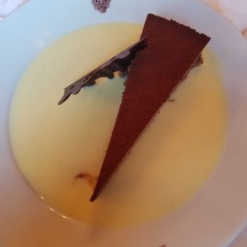 La Petite Chaise - Chocolate cake. - French Near Me - Paris, 75 La Petite Chaise - Chocolate cake. - French Near Me - Paris, 75