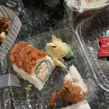 BluFish Sushi - Red Phoenix Maki - Japanese Near Me - Glenview, Illinois