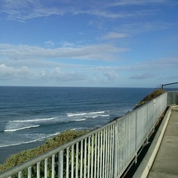 J Street Viewpoint - Parks Near Me - Encinitas, California