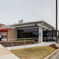 Bank of America Financial Center - Storefront