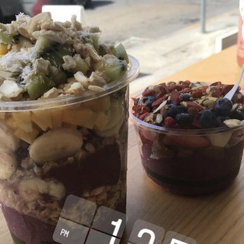 Palm Açai Café - Large Amazonian (boyfriend's) and Regular Gatherer (mine) - Cafes Near Me - Berkeley, California