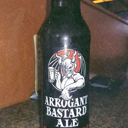 Angelina's Pizzeria - Beer at the booth