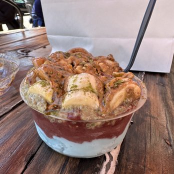 Lazy Bird - 12oz Blue Pineapple and Acai Base (Create Your Own Bowl) $9.50 - Acai Bowls Near Me - Anaheim, California Lazy Bird - 12oz Blue Pineapple and Acai Base (Create Your Own Bowl) $9.50 - Acai Bowls Near Me - Anaheim, California