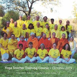 Joyful Spirit Yoga - Graduating class of Fall 2019, Sivananda Yoga Farm; expanded family!