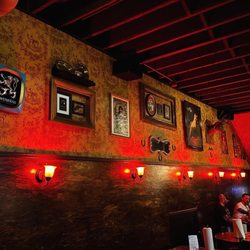 Jules Maes Saloon - Ah, the history...