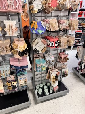 TJ MAXX - Updated January 2026 - 24 Photos & 18 Reviews - 141 Needham