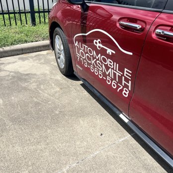Automobile Locksmith - Keys & Locksmiths Near Me - Houston, Texas Automobile Locksmith - Keys & Locksmiths Near Me - Houston, Texas