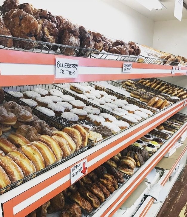 STIEMAR BAKERY 33 Photos 2640 Ouellette Ave, Windsor, ON Yelp