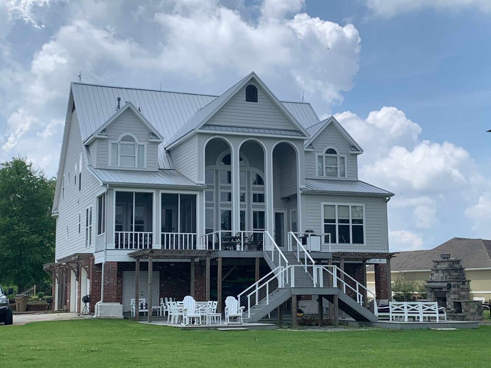 Slide of B&B Roof & Gutter