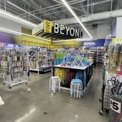 Five Below