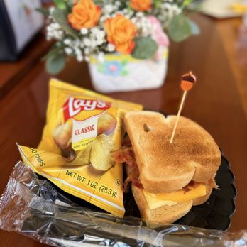 The Lucky Latte Cafe - Breakfast sandwich with bacon - Coffee & Tea Near Me - Ligonier, Pennsylvania The Lucky Latte Cafe - Breakfast sandwich with bacon - Coffee & Tea Near Me - Ligonier, Pennsylvania
