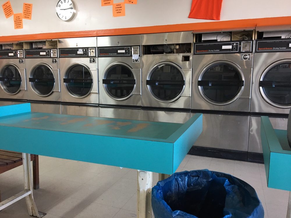 LAKE ROAD LAUNDROMAT Updated September 2024 2505 Lake Rd