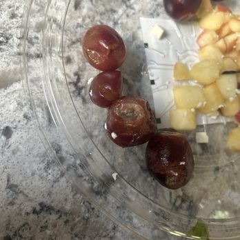 Potbelly - Apple Walnut Salad - Sandwiches Near Me - DeKalb, Illinois