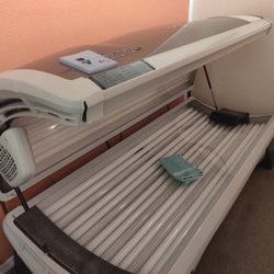 J's Rays Tanning Salon - Lay down turbo beds