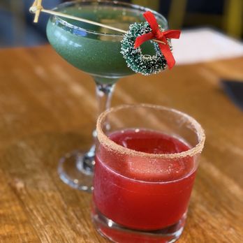 Shaker & Peel - Seasonal drinks: jingle juice & grinch - EXCELLENT - Tacos Near Me - Oldsmar, Florida Shaker & Peel - Seasonal drinks: jingle juice & grinch - EXCELLENT - Tacos Near Me - Oldsmar, Florida