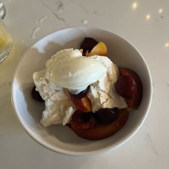 Blanca - Eton mess - Wine Bars Near Me - Norfolk, Virginia