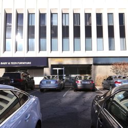 Cranial Technologies - Scarsdale Clinic building entrance