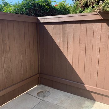 Hicks Exterior Accents - Post paint inside - Fences & Gates Near Me - Orange, California Hicks Exterior Accents - Post paint inside - Fences & Gates Near Me - Orange, California