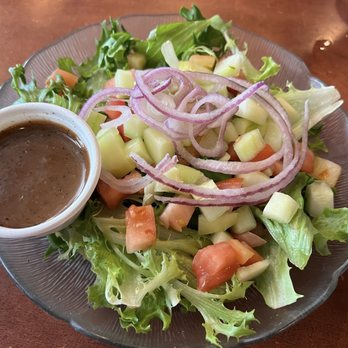 The Winged Bear - Side House Salad - American Near Me - Simsbury, Connecticut The Winged Bear - Side House Salad - American Near Me - Simsbury, Connecticut