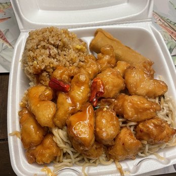 EMW China Bistro Express - The Orange Chicken Comb Plate - Chinese Near Me - Fresno, California EMW China Bistro Express - The Orange Chicken Comb Plate - Chinese Near Me - Fresno, California