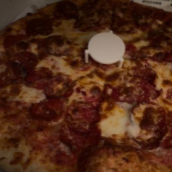 Seniore’s Pizza - Medium Pepperoni Pizza - Pizza Near Me - Sacramento, California Seniore’s Pizza - Medium Pepperoni Pizza - Pizza Near Me - Sacramento, California