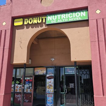 World Donuts N Ice Cream - Storefront Entrance - Donuts Near Me - San Jose, California