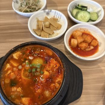Ssyal - Korean Near Me - Chicago, Illinois