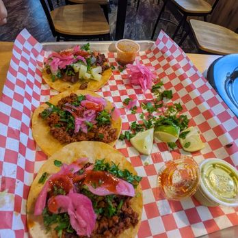 El Mariachi Birria Y Tacos - Al Pastor and Soy - Tacos Near Me - Everett, Washington El Mariachi Birria Y Tacos - Al Pastor and Soy - Tacos Near Me - Everett, Washington