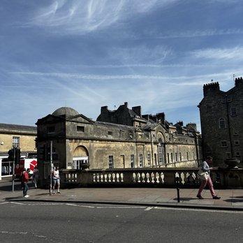 Pulteney Bridge - Landmarks & Historical Buildings Near Me - Bath, BAS