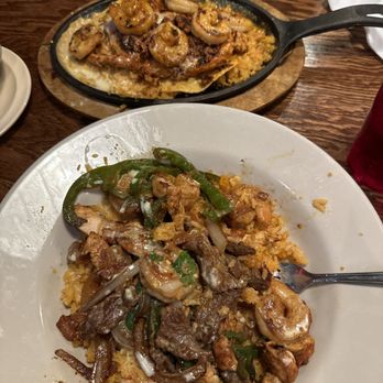 Tios Tacos & Tequila - Chori pollo (top) and paella (bottom) - Mexican Near Me - O'Fallon, Illinois Tios Tacos & Tequila - Chori pollo (top) and paella (bottom) - Mexican Near Me - O'Fallon, Illinois
