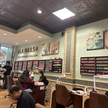 L A Nails 2 - Nail Salons Near Me - Naples, Florida