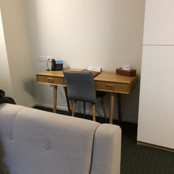 Park Hotel Lambton Quay - A desk and sofa - Hotels Near Me - Wellington, WGN