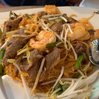 Bamboo Penny's - Traditional Pad Thai Noodle - Thai Near Me - Leawood, Kansas Bamboo Penny's - Traditional Pad Thai Noodle - Thai Near Me - Leawood, Kansas